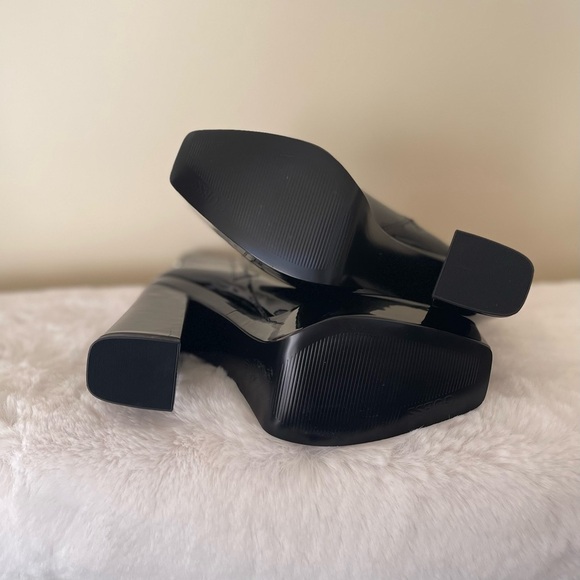 Guess Women’s Byra Platform Block Heel Dress Booties - Picture 11 of 14